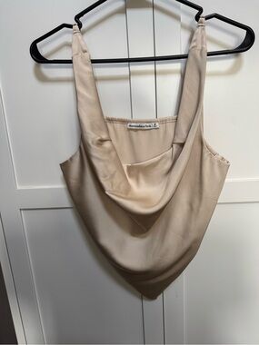 Abercrombie & Fitch size medium 
Drape/Cowl neck Tank Bandana Hem Cropped Top